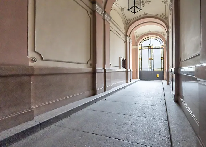 Saluzzo 56 - Porta Nuova - Metro Marconi アパート *